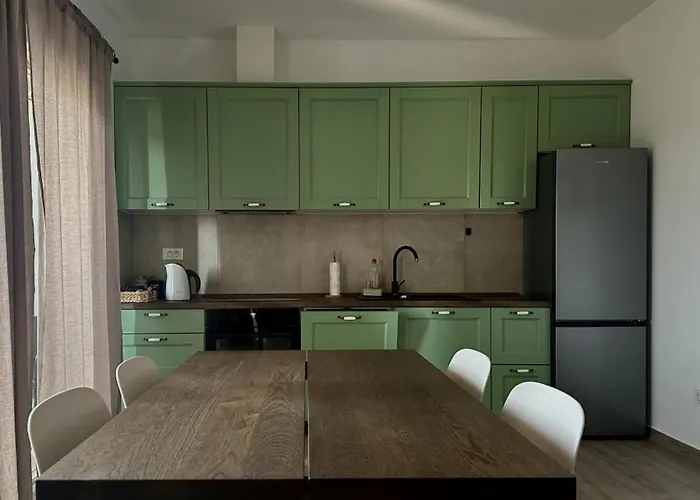 Gio By Guide Tar-Vabriga